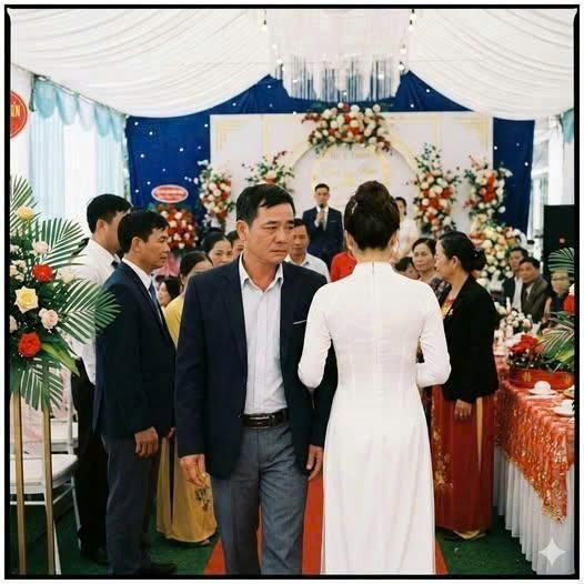 Vợ cũ tái hôn, tôi chỉ mừng 500 nghìn nhưng nhìn thấy chồng cô ấy, tôi liền chuyển thẳng 50 triệu