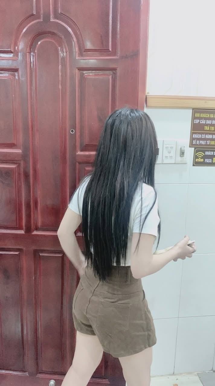 Trưa rồi ch/áuuu về đâyyy.. – Ch/ú đừng có nói gì với b,ố m,ẹ cháuuu đấy!!