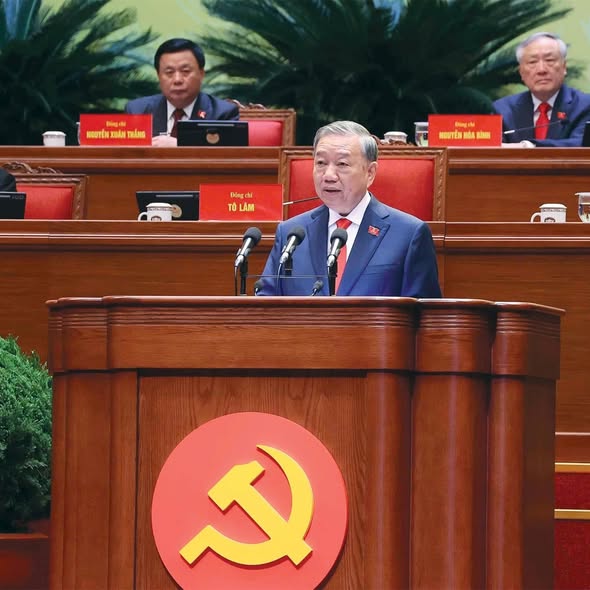 thông qua danh sách trúng cử Ban Chấp hành Trung ương Đảng khóa XIV